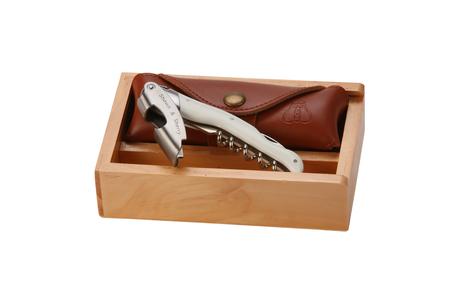 WHITE HORN CORKSCREW SET WITH WOOD BOX & LEATHER POUCH (ENGRAVED)
