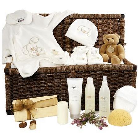 MOTHER + BABY GIFT BASKET